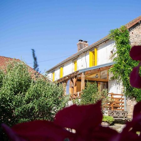 Bed and Breakfast Les Soleils Merinchal Екстер'єр фото