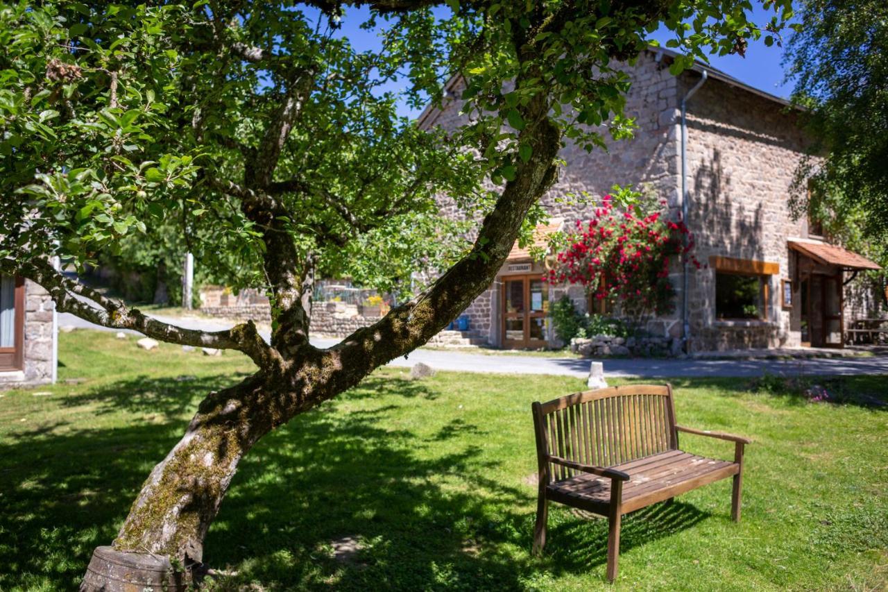 Bed and Breakfast Les Soleils Merinchal Екстер'єр фото